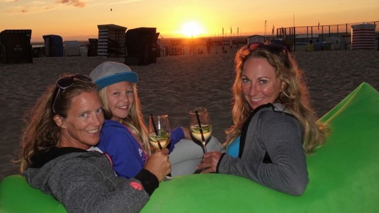 Beachvolleyball Urlaub Deutschland Sundowner