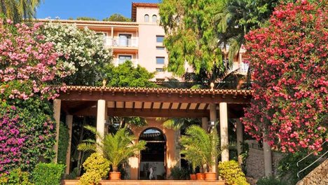 Na Taconera Hotel-Eingang